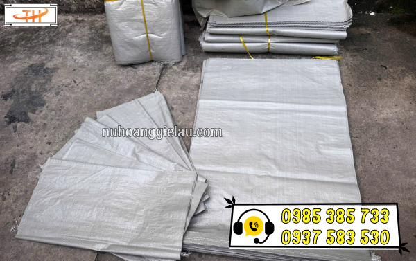 Hàng chuẩn sẵn tại Thu Hồng Hàng chuẩn sẵn tại Thu Hồng