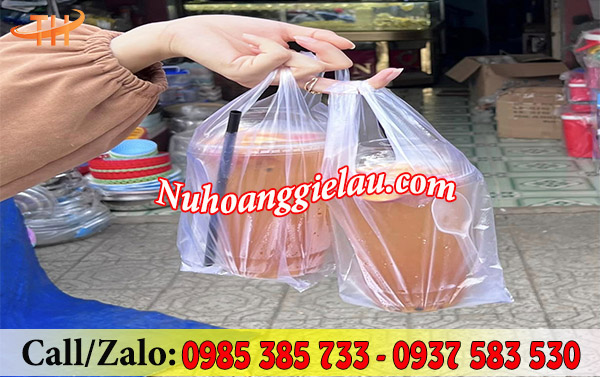 Túi đựng nước mía 1 ly hai quai màu trắng tiện lợi, chắc chắn Túi đựng nước mía 1 ly hai quai màu trắng tiện lợi, chắc chắn