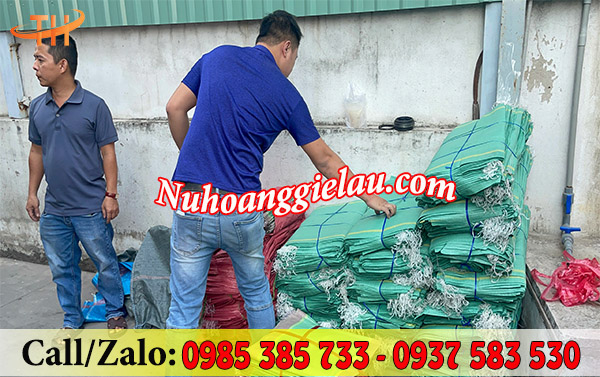 Giao bao tải đóng hàng Giao bao tải đóng hàng