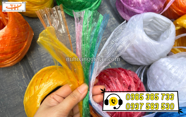 Cuộn dây nilon mini nhiều màu sợi dây mềm, trong, chắc Cuộn dây nilon mini nhiều màu sợi dây mềm, trong, chắc