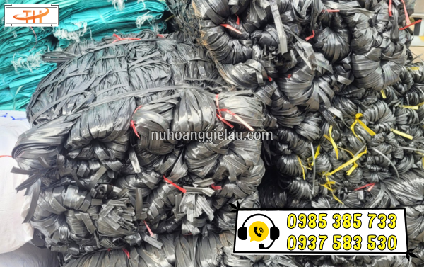 Dây nilon bẹ đen hàng sẵn số lượng tại Thu Hồng Dây nilon bẹ đen hàng sẵn số lượng tại Thu Hồng