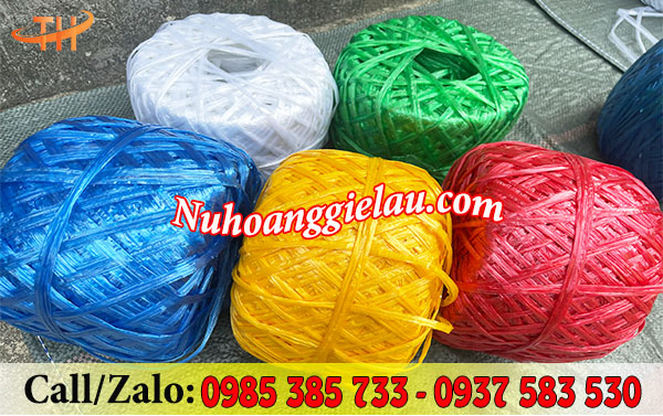Dây ni lông gói bánh tết đủ màu Dây ni lông gói bánh tết đủ màu