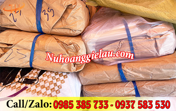 Dây nilon kẽm mềm buộc hàng hoá tiện lợi Dây nilon kẽm mềm buộc hàng hoá tiện lợi