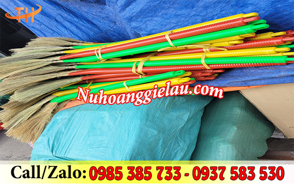 Dây nilon kẽm mềm buộc chỗi tiện lợi, chắc chắn Dây nilon kẽm mềm buộc chỗi tiện lợi, chắc chắn