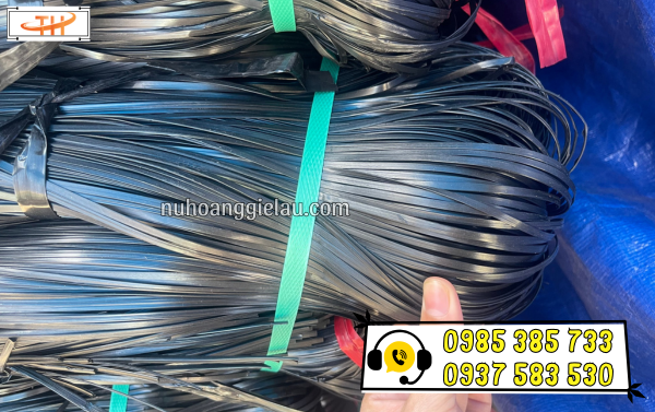 Dây nilon kẽm cứng màu đen bản nhỏ nhưng cực chắc chắn Dây nilon kẽm cứng màu đen bản nhỏ nhưng cực chắc chắn
