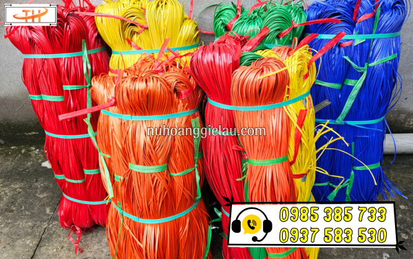 Dây nilon kẽm khô buộc hàng tại Thu Hồng sẵn đủ màu Dây nilon kẽm khô buộc hàng tại Thu Hồng sẵn đủ màu