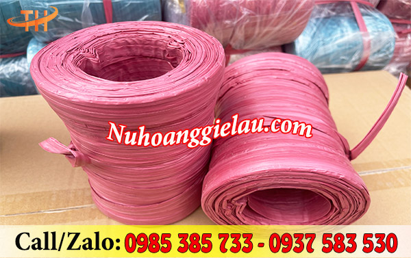 Dây nilon ống với sợi dây siêu dày dặn Dây nilon ống với sợi dây siêu dày dặn