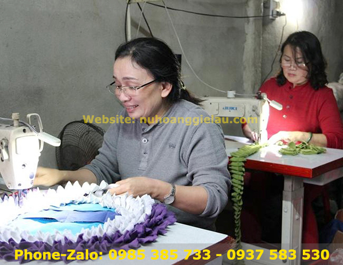 May thảm chân từ vải vụn