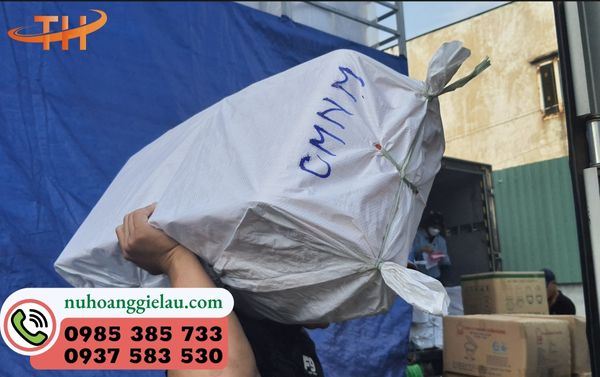 Lên đơn cho khách vào mỗi sáng tại Thu Hồng Lên đơn cho khách vào mỗi sáng tại Thu Hồng