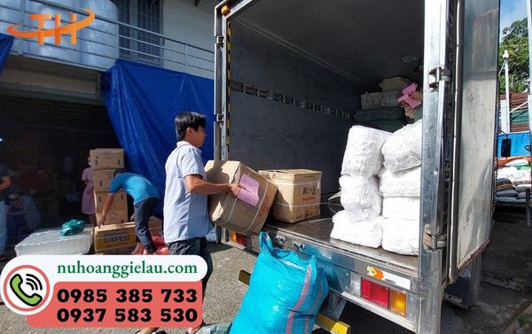 Lên đơn cho khách vào mỗi sáng tại Thu Hồng Lên đơn cho khách vào mỗi sáng tại Thu Hồng