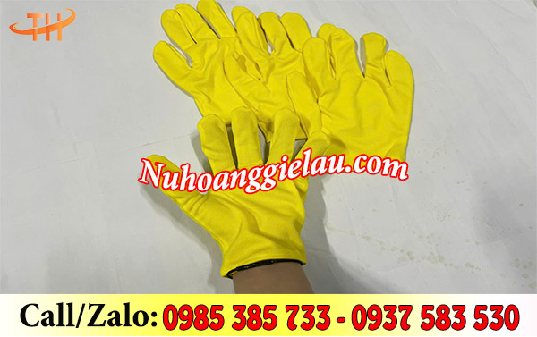 Găng tay vải thun T9 màu vàng phù hợp với nhiều cỡ tay Găng tay vải thun T9 màu vàng phù hợp với nhiều cỡ tay
