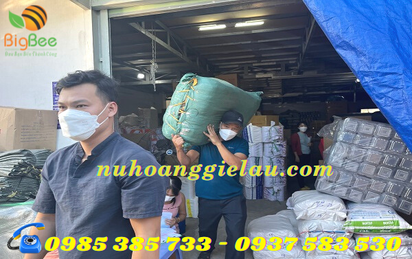 giao giẻ lau công nghiệp