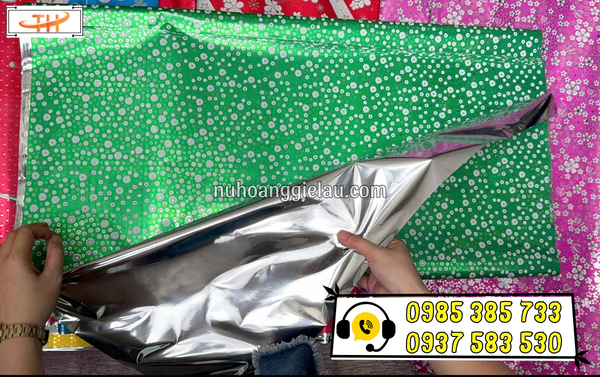 Giấy kiếng gói quà họa tiết hoa đẹp, bóng Giấy kiếng gói quà họa tiết hoa đẹp, bóng
