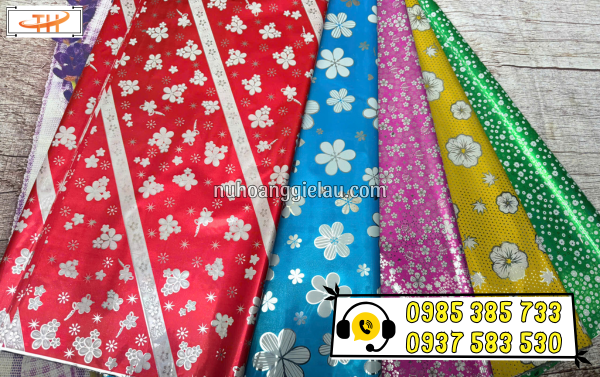 Giấy kiếng bóng gói quà đa dạng với nhiều mẫu hoa văn Giấy kiếng bóng gói quà đa dạng với nhiều mẫu hoa văn
