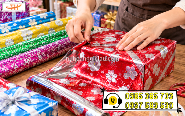 Giấy kiếng gói quà họa tiết hoa trang trí quà tặng Giấy kiếng gói quà họa tiết hoa trang trí quà tặng