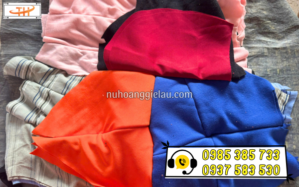 Vải lau trắng màu cotton may nối nhiều lớp Vải lau trắng màu cotton may nối nhiều lớp