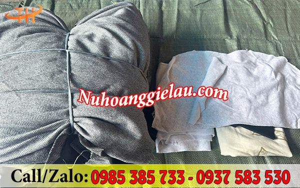 Giẻ lau màu công nghiệp đóng gói sẵn cục 5kg, bao tải 50kg Giẻ lau màu công nghiệp đóng gói sẵn cục 5kg, bao tải 50kg