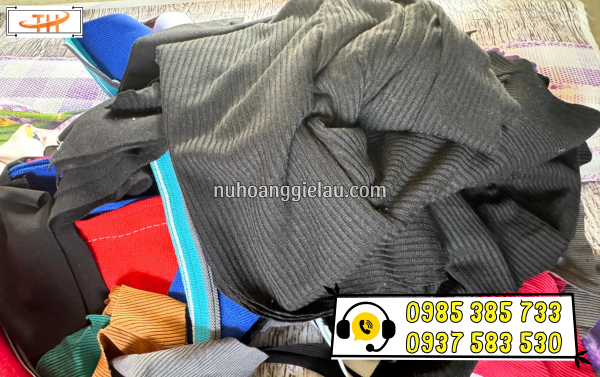 Giẻ lau vải công nghiệp may nhiều lớp bề mặt mềm mịn, siêu thấm hút Giẻ lau vải công nghiệp may nhiều lớp bề mặt mềm mịn, siêu thấm hút