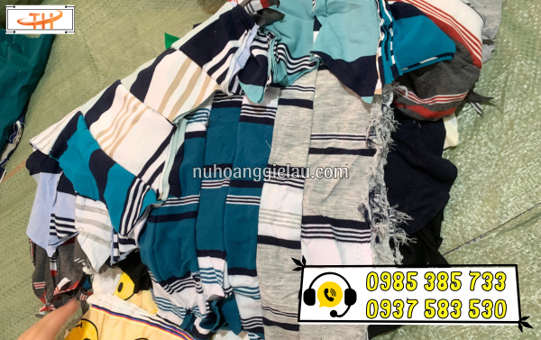Giẻ lau công nghiệp may nhiều lớp lau máy móc siêu thấm Giẻ lau công nghiệp may nhiều lớp lau máy móc siêu thấm