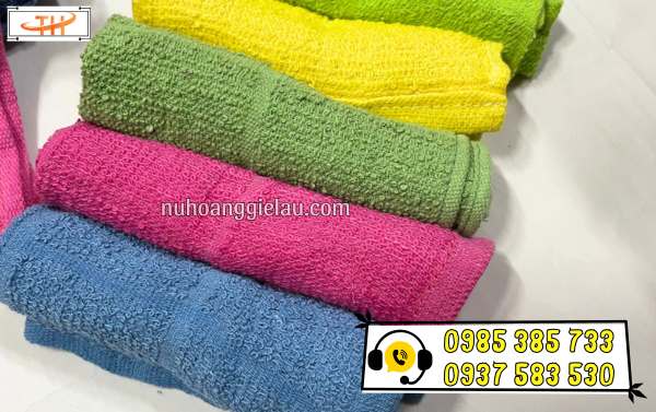 Khăn lau cotton vuông nhiều màu sẵn tại Thu Hồng Khăn lau cotton vuông nhiều màu sẵn tại Thu Hồng