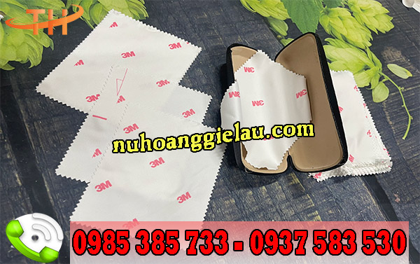 Khăn lau mắt kính hiệu 3M nhỏ gọn tiện lợi Khăn lau mắt kính hiệu 3M nhỏ gọn tiện lợi