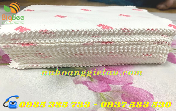 khăn lau mắt kính