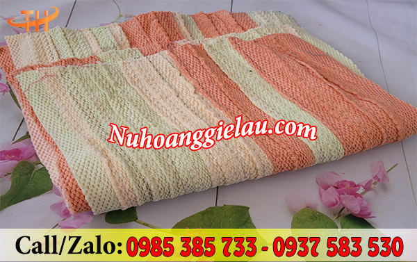 Khăn lau may nối được may ghép hai màu trên cùng 1 chiếc khăn Khăn lau may nối được may ghép hai màu trên cùng 1 chiếc khăn