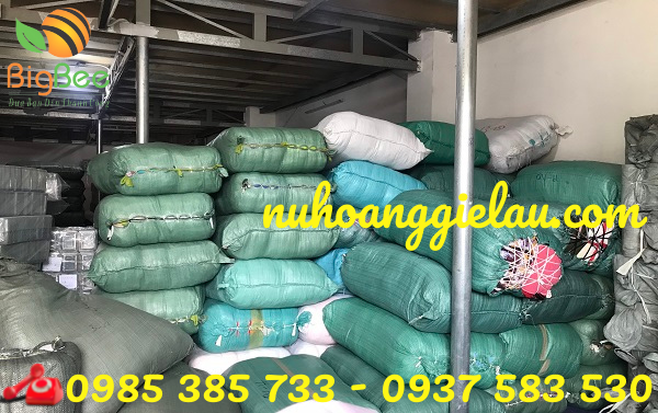 số lượng lớn vải lau tại kho Thu Hồng