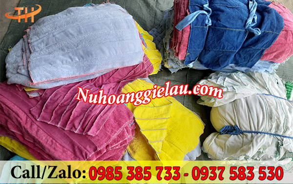 Khăn lau máy công nghiệp sẵn số lượng lớn Khăn lau máy công nghiệp sẵn số lượng lớn