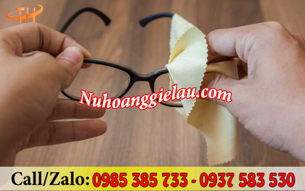 Khăn lau mắt kính cận vệ sinh an toàn, sạch bóng Khăn lau mắt kính cận vệ sinh an toàn, sạch bóng