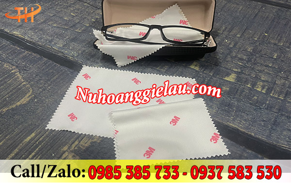 Khăn lau mắt kính cận giá rẻ, sẵn mẫu và số lượng Khăn lau mắt kính cận giá rẻ, sẵn mẫu và số lượng