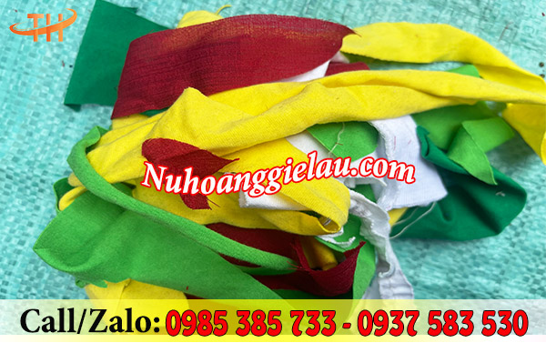 Vải vụn đa dạng nhiều màu sắc Vải vụn đa dạng nhiều màu sắc
