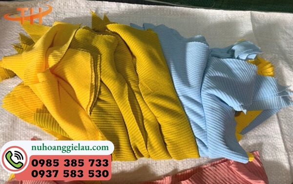 Giẻ lau công nghiệp nhiều lớp siêu thấm hút vượt trội Giẻ lau công nghiệp nhiều lớp siêu thấm hút vượt trội