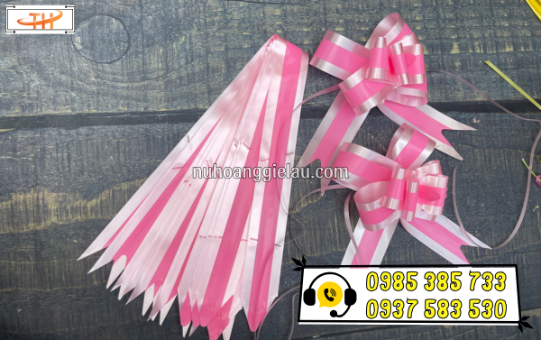 Nơ rút gói quà xinh, sử dụng đơn giản Nơ rút gói quà xinh, sử dụng đơn giản