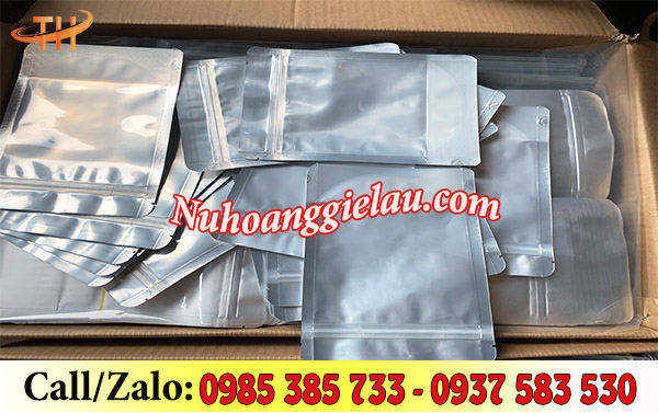 Túi zip 1 mặt trong 1 mặt bạc đóng thùng 25kg Túi zip 1 mặt trong 1 mặt bạc đóng thùng 25kg