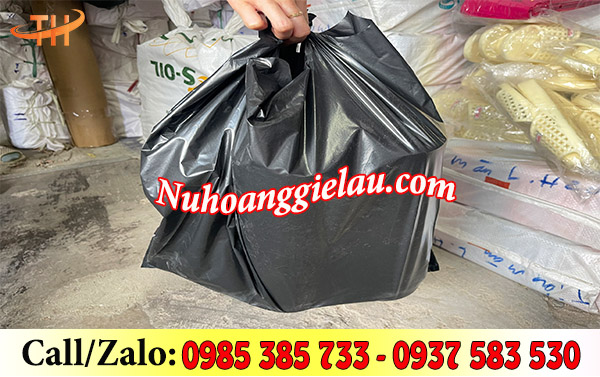 Túi nilon đen bóng đựng hàng hoá tiện lợi Túi nilon đen bóng đựng hàng hoá tiện lợi