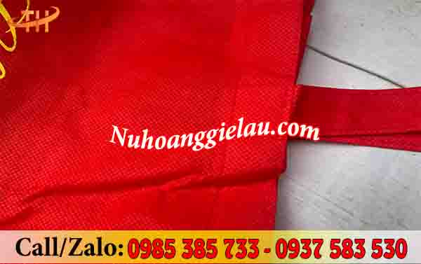 Túi vải đựng quà Tết được may chắc chắn Túi vải đựng quà Tết được may chắc chắn