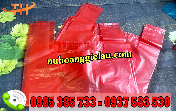 Túi xốp 2 quai đỏ đựng quà tết sẵn kho số lượng lớn Túi xốp 2 quai đỏ đựng quà tết sẵn kho số lượng lớn