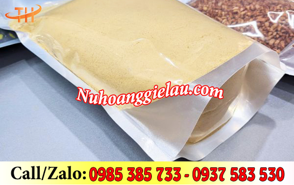 Túi zip 1 mặt bạc có đáy đứng vững trên mặt phẳng Túi zip 1 mặt bạc có đáy đứng vững trên mặt phẳng