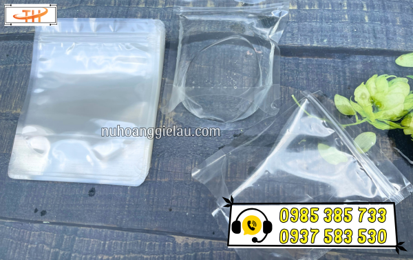 Túi zip trong suốt đáy đứng hàng sẵn đủ kích cỡ tại Thu Hồng Túi zip trong suốt đáy đứng hàng sẵn đủ kích cỡ tại Thu Hồng