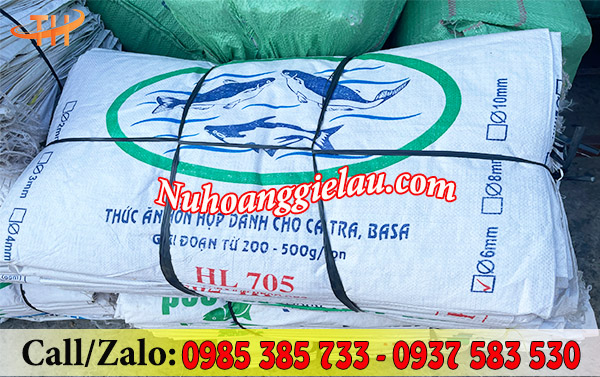 Bao tải cũ được đóng gói 100 cái/ bó Bao tải cũ được đóng gói 100 cái/ bó