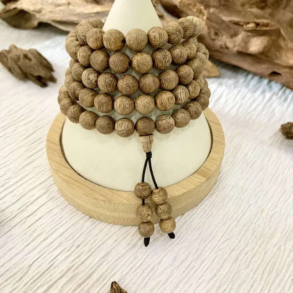 Vòng Chuỗi Trầm Hương 108 Hạt 8 ly