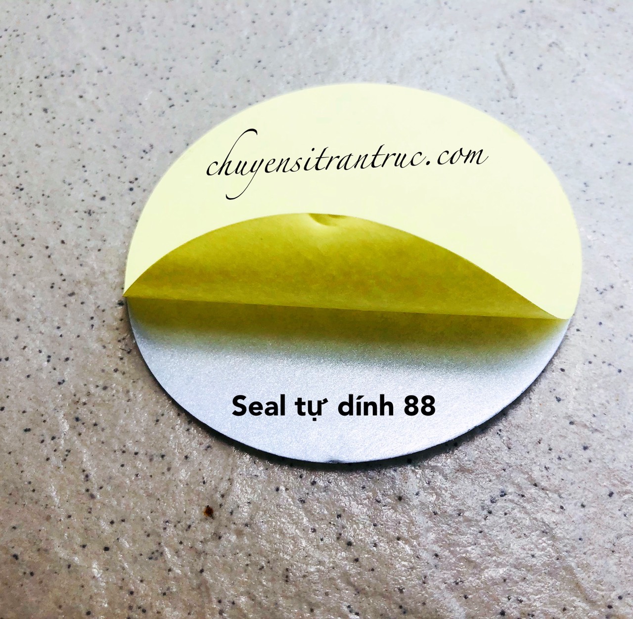 màng siu tự dính còn có tên gọi khác là seal, mang siu tu dinh con co ten goi khac la seal