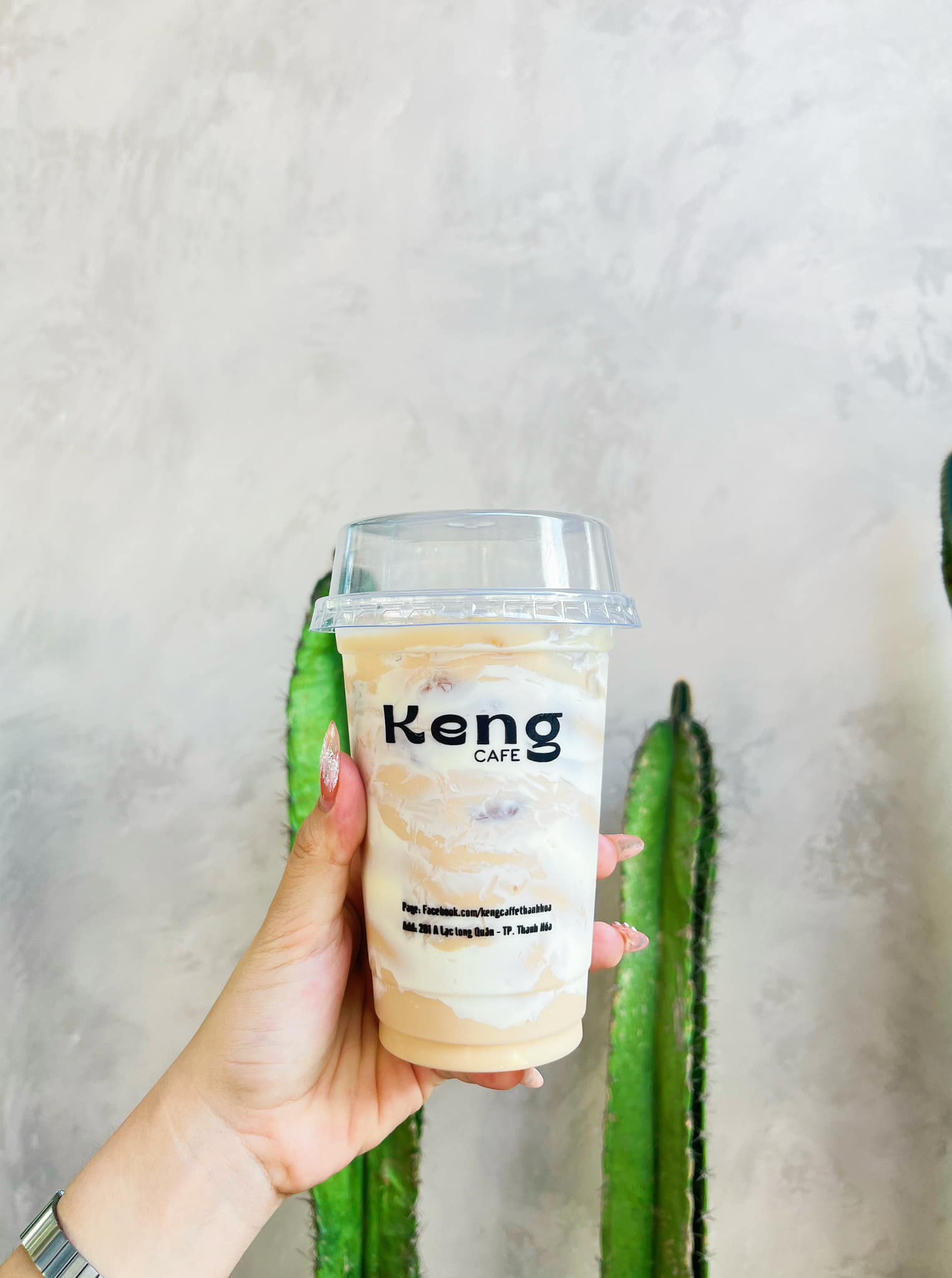 ly nhựa pet nắp cầu, ly nhựa nước ép