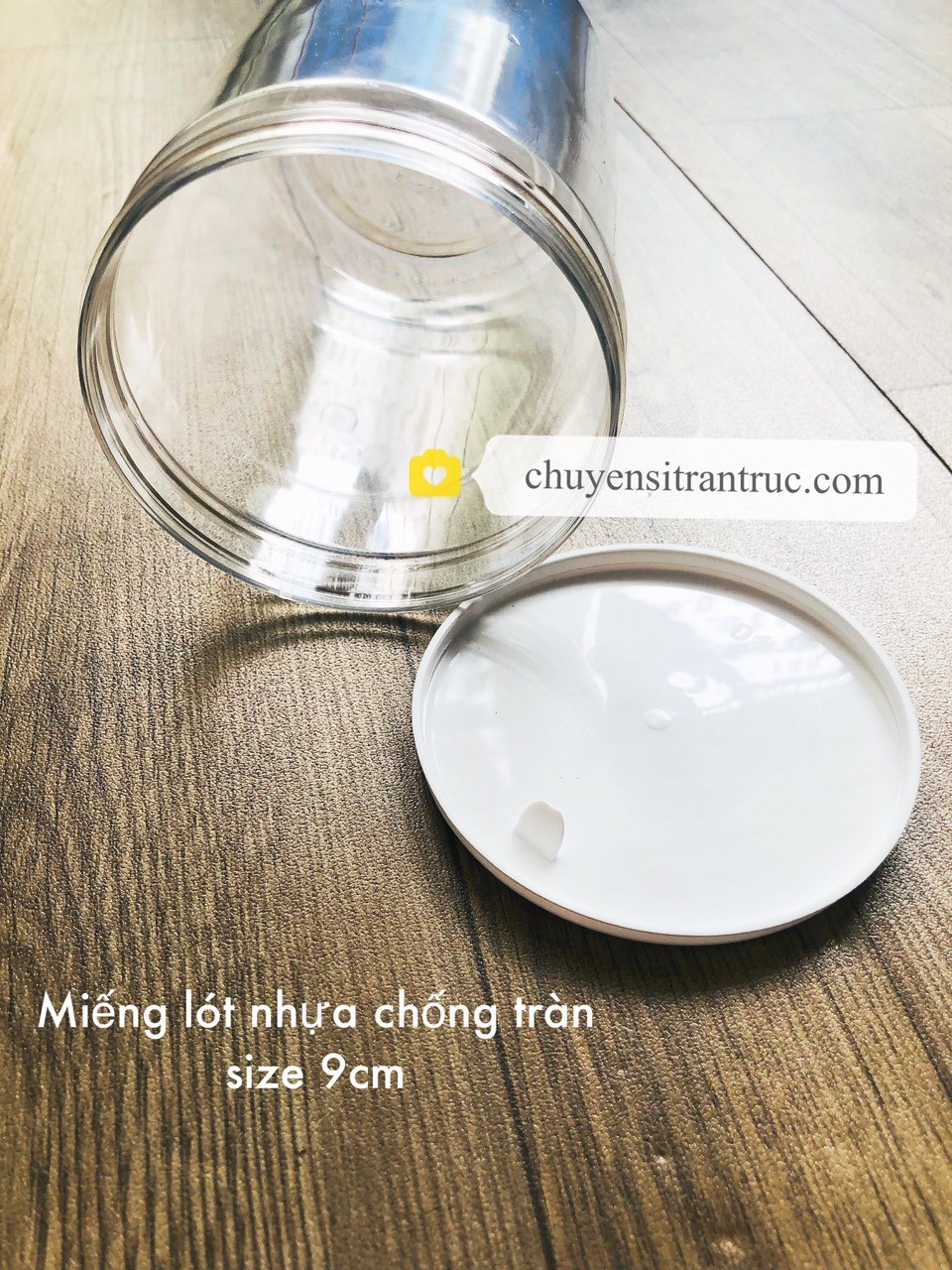 miếng lót nhựa chống tràn