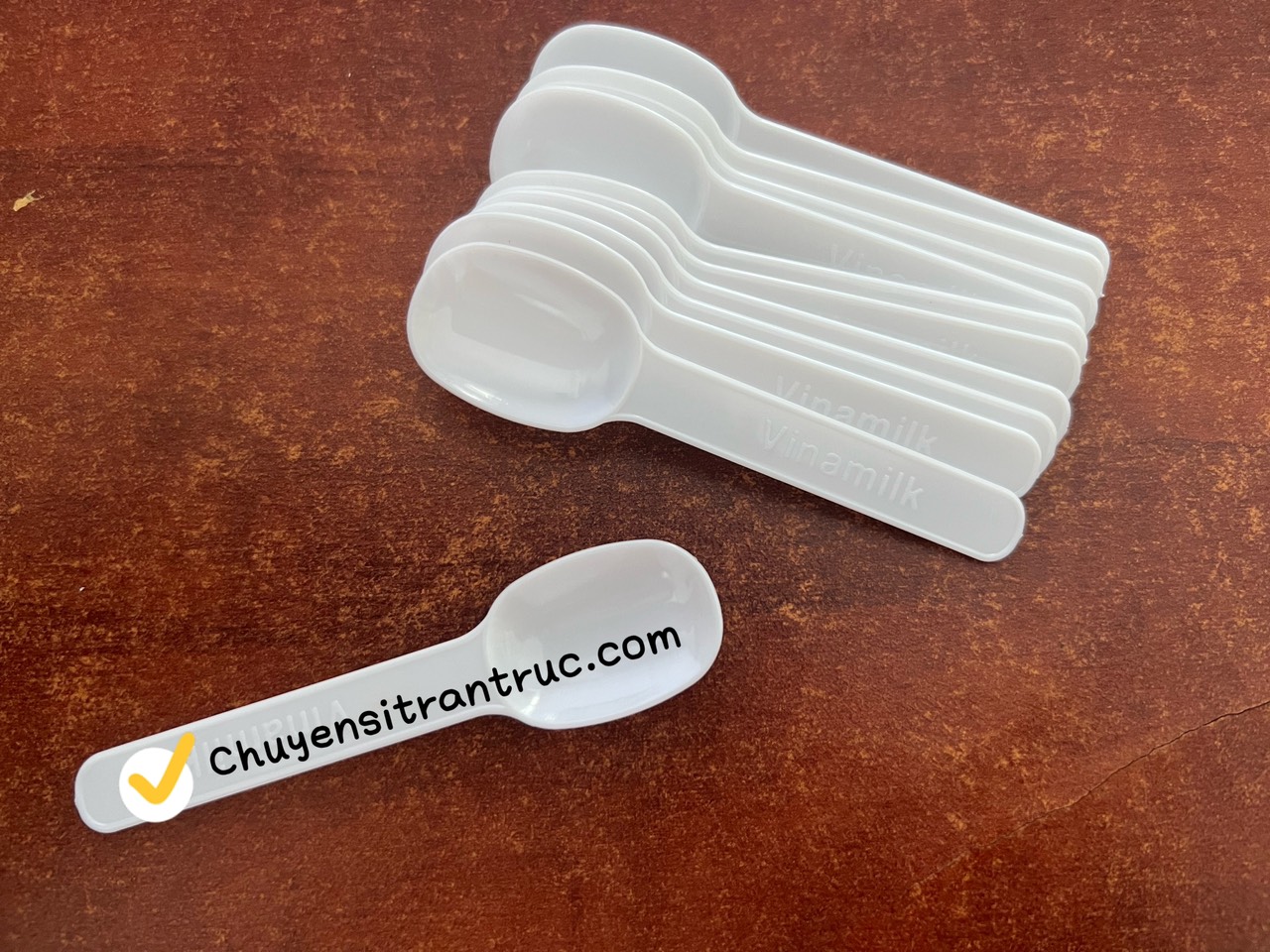 muỗng nhựa vinamilk, thìa vinamilk, thìa nhựa sữa chua