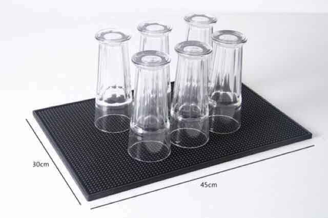 thảm cao su quầy bar 30x45cm thảm cao su quầy bar 30x45cm