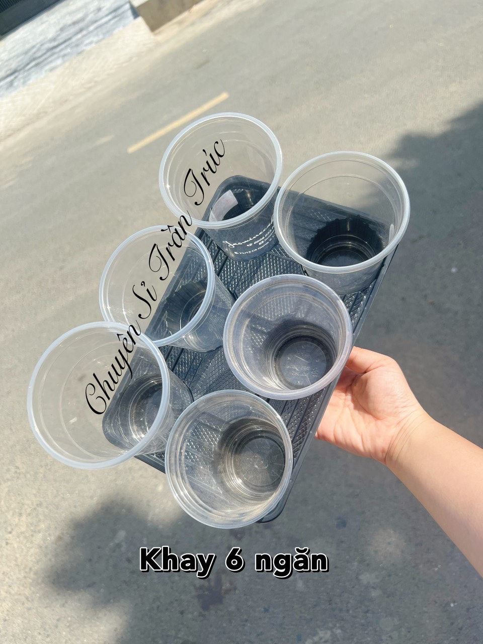 khay đựng 4 ly trà sữa