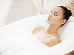 HƯỚNG DẪN CÁCH LÀM SỮA TẮM TRONG SUỐT TỪ DẪN XUẤT DẦU DỪA CHO DA NHẠY CẢM