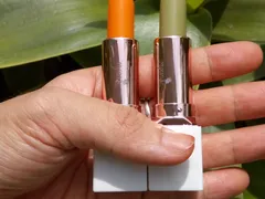 CÁCH LÀM SON DƯỠNG MÔI HANDMADE (ĐỔ KHUÔN)